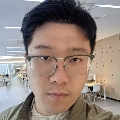 刘泽亚个人照片